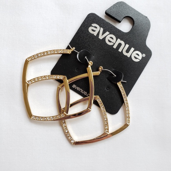 Avenue Jewelry - Avenue || Geo Gold Tone Hoop Earrings